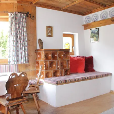 Gasthuis Haus Alice 4*